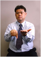 手話の写真２></TD>
                </TR>
                <TR>
                  <TD valign=